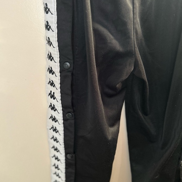 Kappa black side snap Jogger Pants Original Logo - Picture 3 of 5